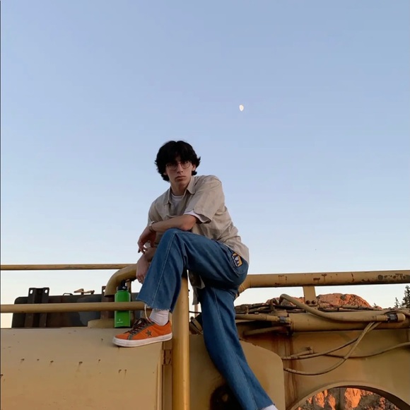 Meet your Posher, Max - Picture 2 of 2